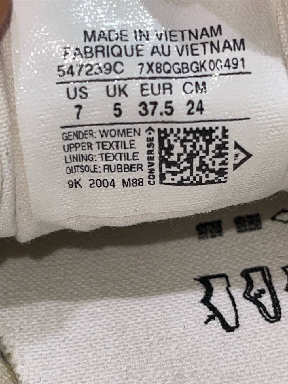 Converse - Picture 10 of 10
